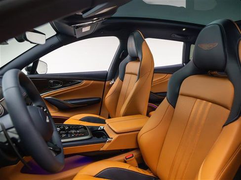 New 2026 Aston Martin DBX 707 image 11