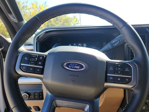 New 2026 Ford F350 Lariat w/ Lariat Ultimate Package image 14