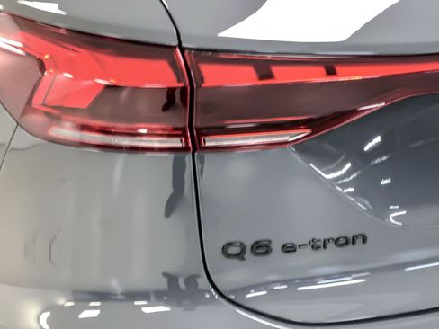 New 2027 Audi Q6 e-tron Premium Plus AWD/4WD image 26