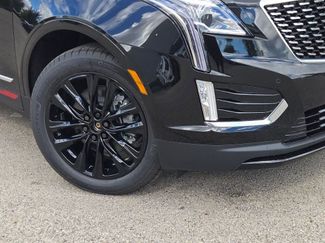 New 2025 Cadillac XT5 Luxury w/ LPO, Red Accent Package video 3