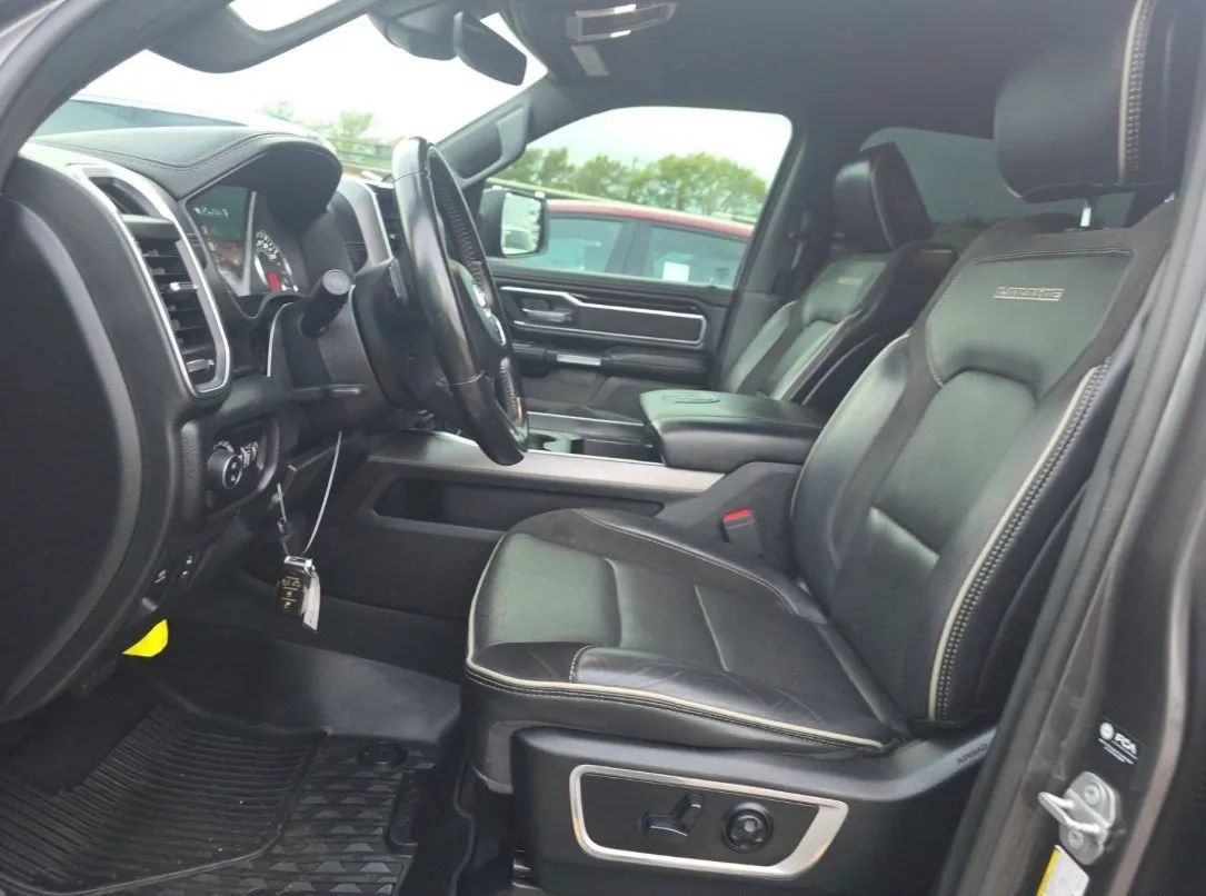 Used 2021 RAM 1500 Laramie w/ Sport Appearance Package RWD image 7