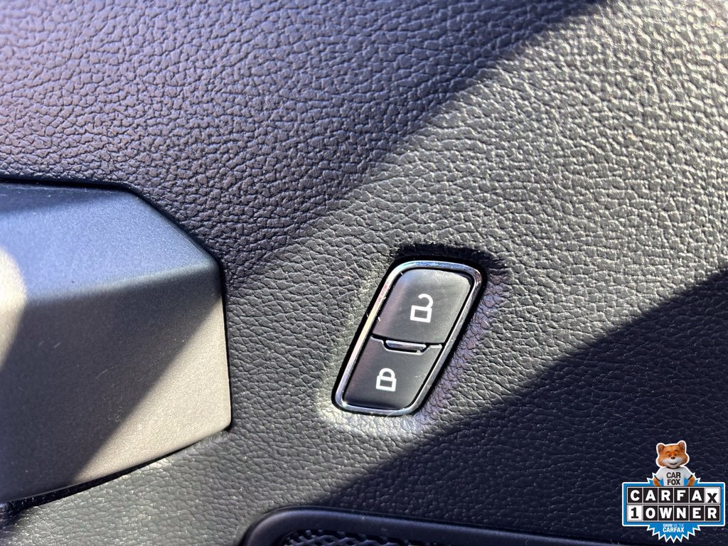 Used 2018 Ford F150 XLT w/ Equipment Group 302A Luxury AWD/4WD image 18