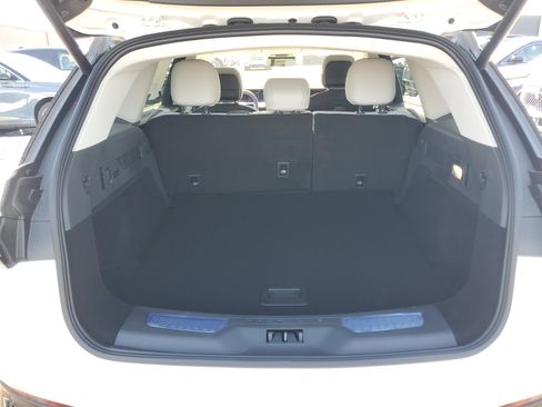 New 2026 Lincoln Nautilus Premier w/ Equipment Group 102A image 31