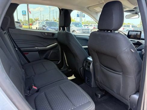Used 2025 Ford Escape Active AWD/4WD image 14