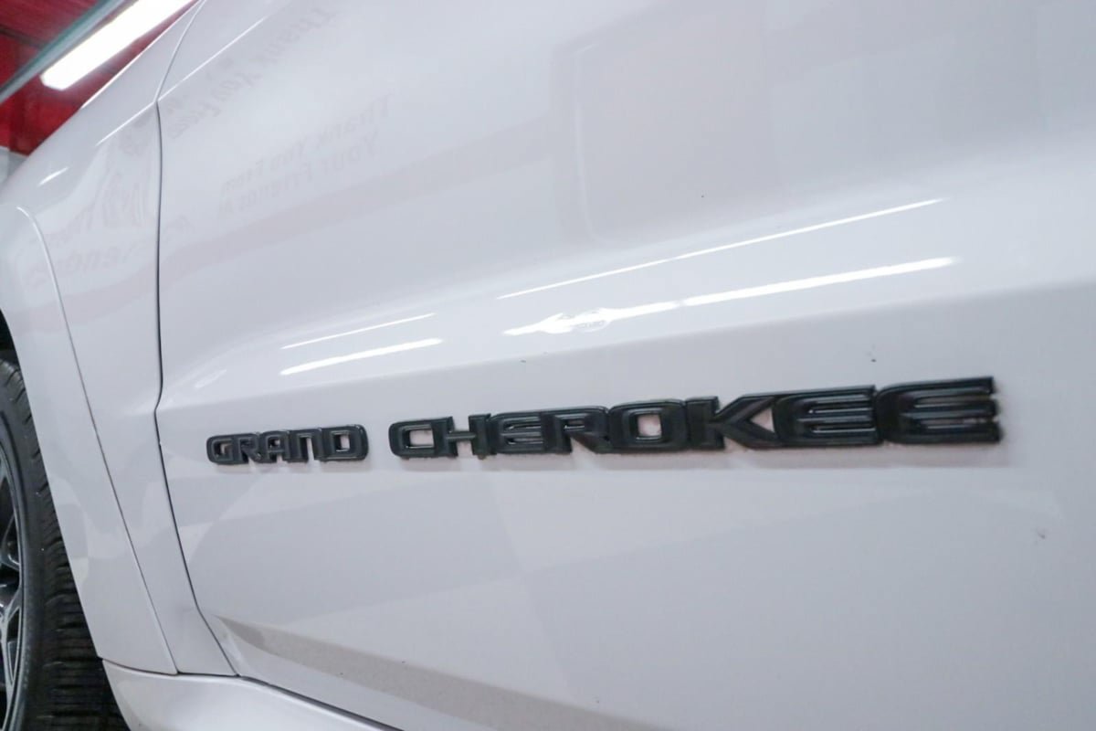 Used 2021 Jeep Grand Cherokee Limited X RWD image 44