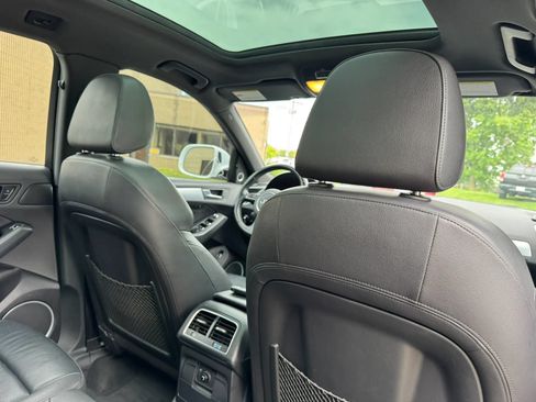 Used 2017 Audi Q5 2.0T Premium Plus w/ Technology Package AWD/4WD image 35