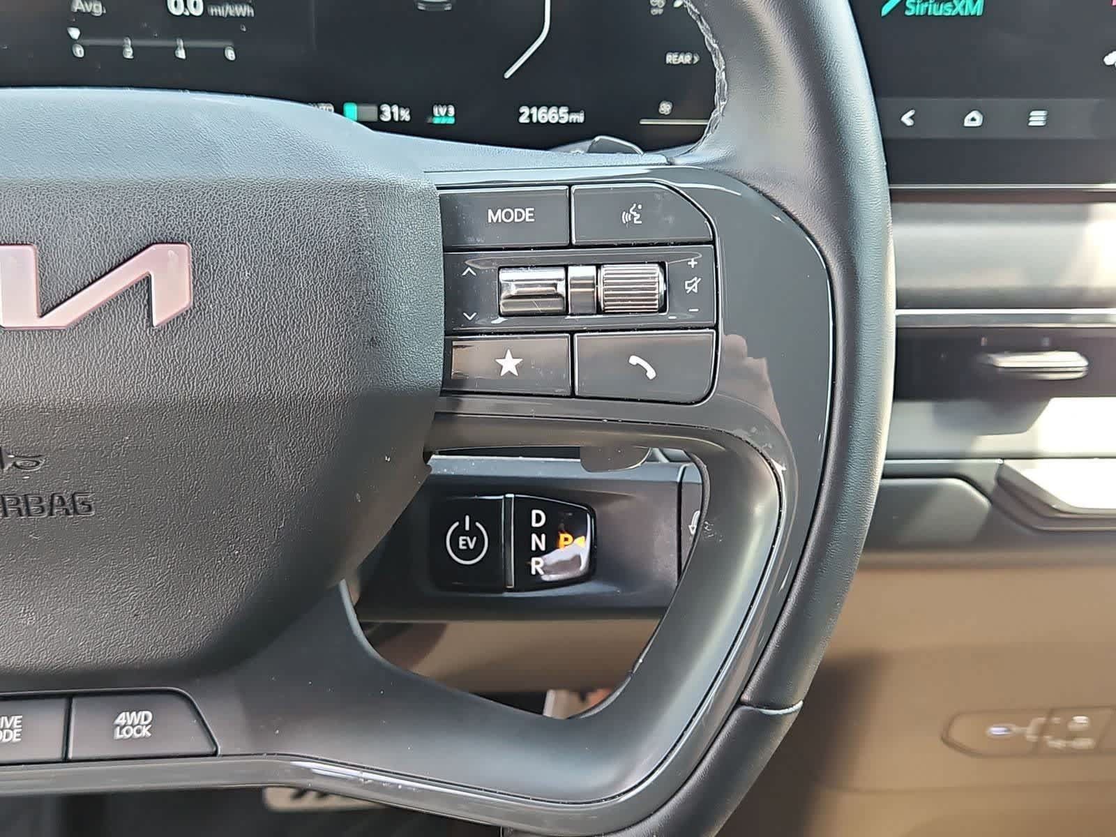 Certified 2024 Kia EV9 GT-Line AWD/4WD image 25