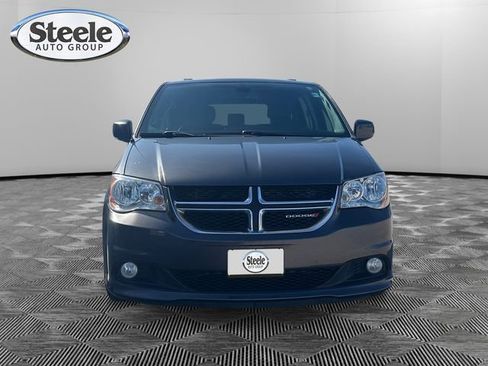 Used 2019 Dodge Grand Caravan SXT image 8