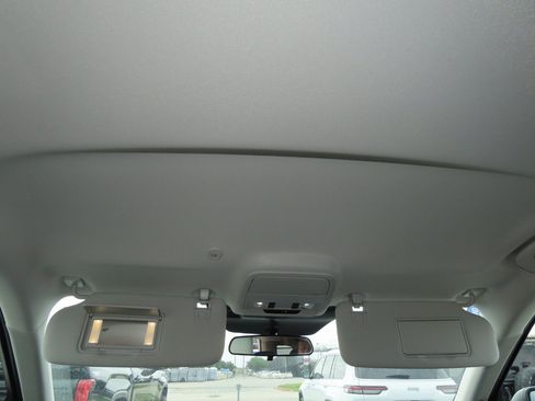Certified 2025 Ford Explorer Active RWD image 24