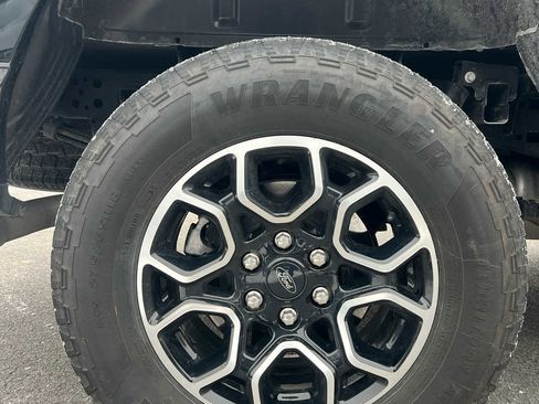 Used 2023 Ford F150 XLT w/ Equipment Group 302A High image 17