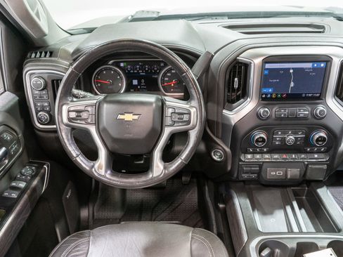 Used 2020 Chevrolet Silverado 2500 LTZ w/ Technology Package image 13