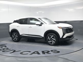 Used 2025 Nissan Kicks SV w/ Charging Package video 2