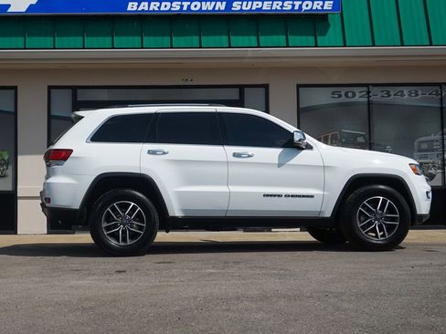 Used 2021 Jeep Grand Cherokee Limited w/ Luxury Group II image 2