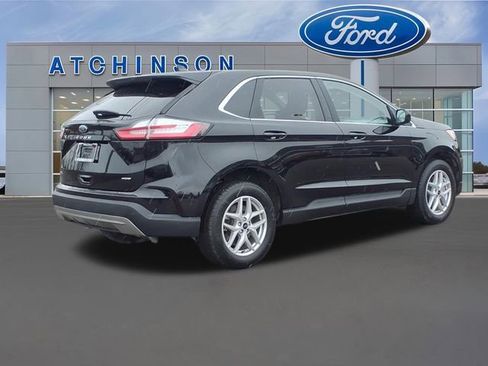Certified 2023 Ford Edge SEL w/ Convenience Package image 5