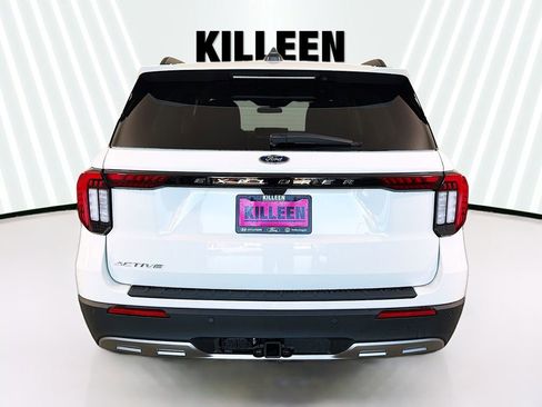 New 2025 Ford Explorer Active w/ Active Comfort Package image 6