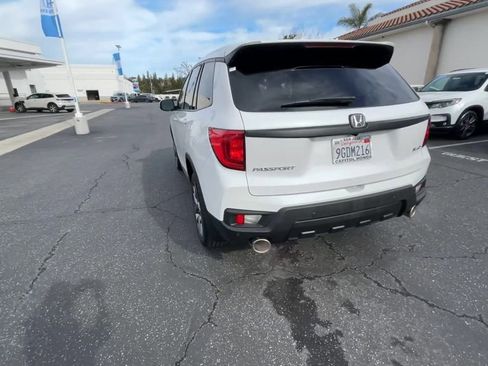 Used 2023 Honda Passport EX-L image 7