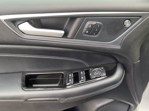 Used 2019 Ford Edge Titanium w/ Equipment Group 301A image 14