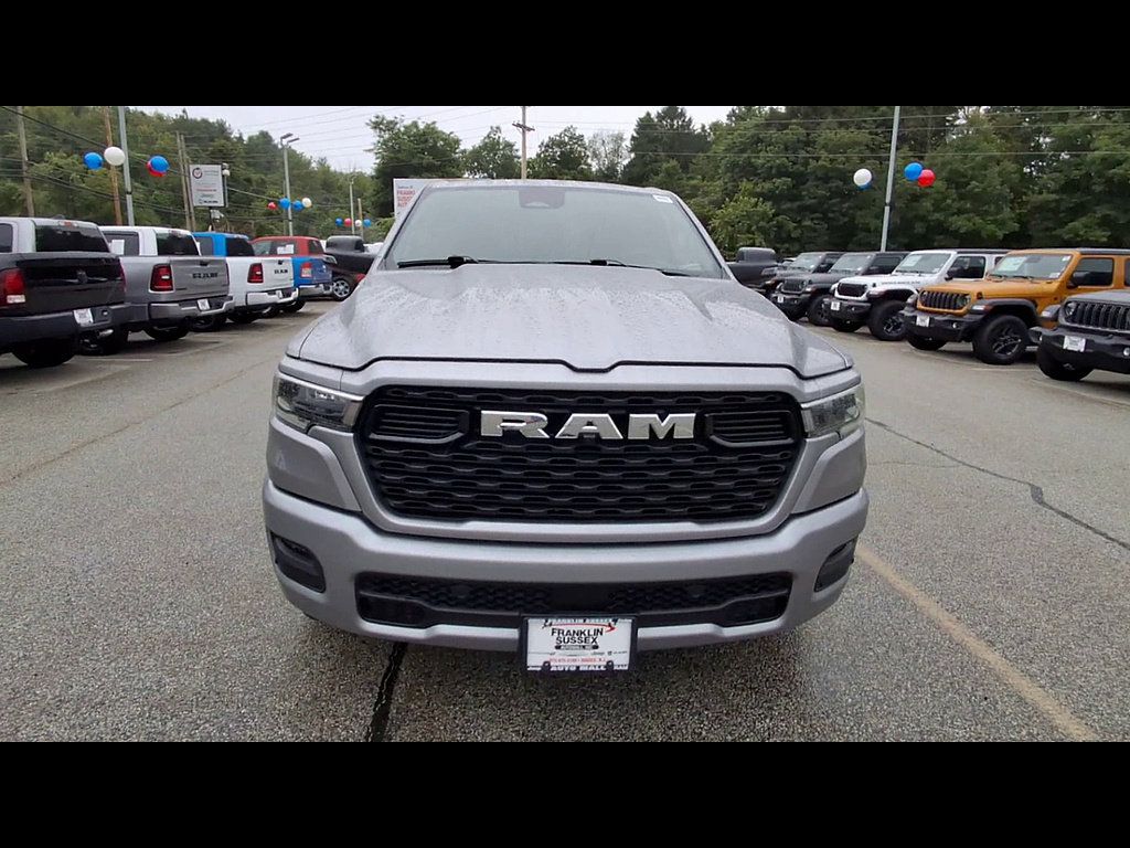 Used 2025 RAM 1500 Big Horn AWD/4WD image 32