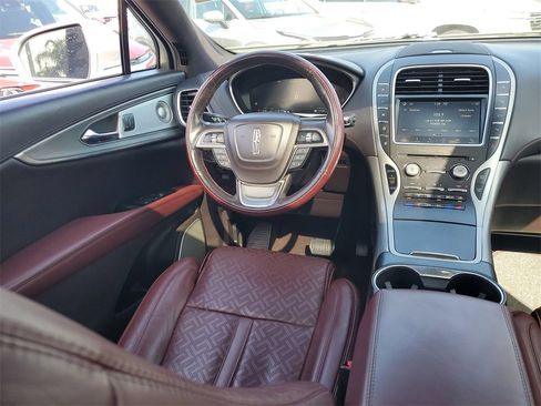 Used 2019 Lincoln Nautilus Black Label image 12