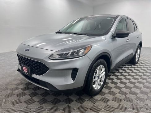 Used 2022 Ford Escape SE w/ Convenience Package image 2