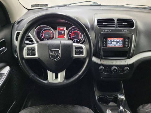 Used 2016 Dodge Journey SE w/ Flexible Seating Group FWD image 22
