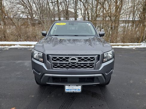 Used 2022 Nissan Frontier SV w/ Technology Package image 7