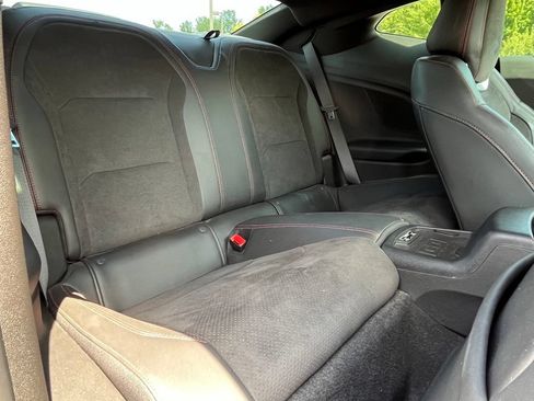 Certified 2020 Chevrolet Camaro ZL1 RWD image 31