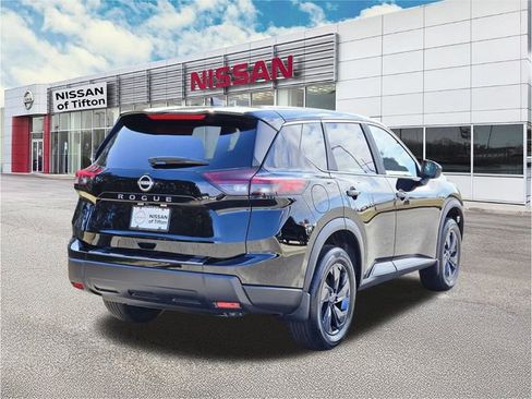 New 2026 Nissan Rogue SV w/ Cold Weather Package image 4