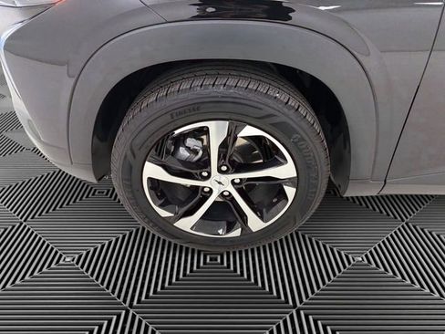 Used 2024 Chevrolet Trax RS image 9