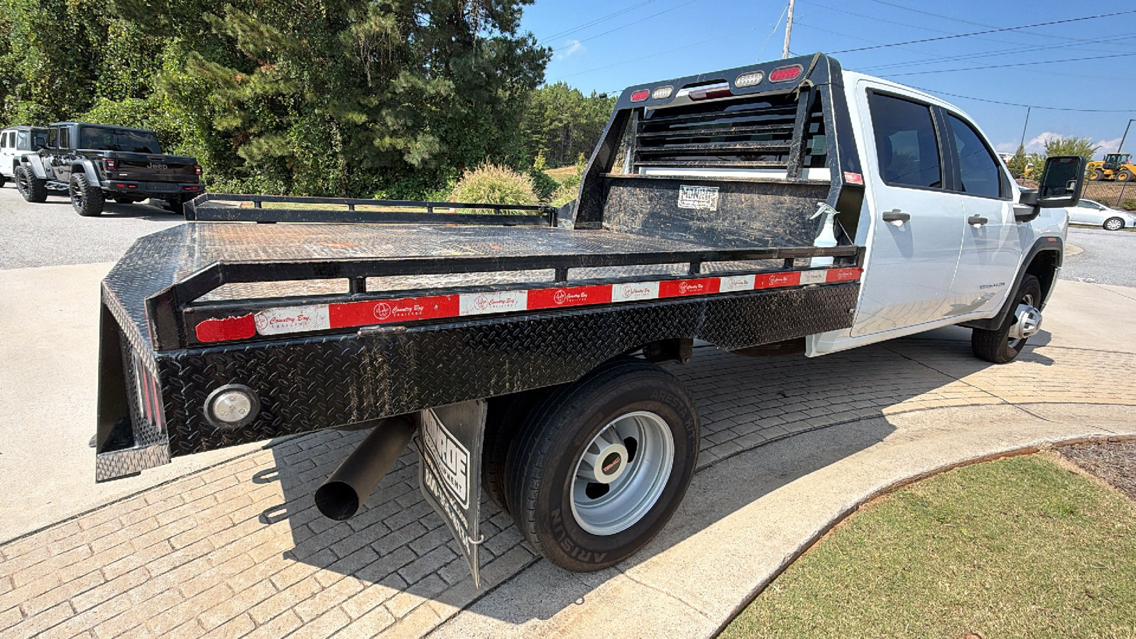 Used 2020 GMC Sierra 3500 4x4 Crew Cab w/ Convenience Package image 8