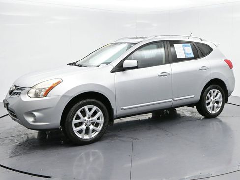 Used 2013 Nissan Rogue SL AWD/4WD image 4