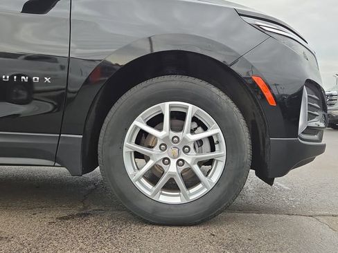 Used 2024 Chevrolet Equinox LT w/ LPO, Floor Liner Package AWD/4WD image 15