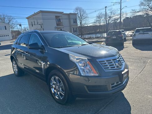 Used 2016 Cadillac SRX Luxury w/ Driver Awareness Package image 4