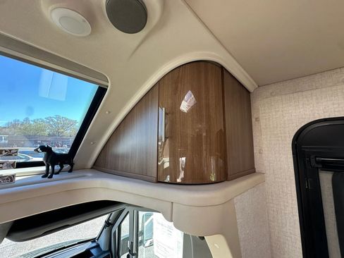 Used 2016 Mercedes-Benz Sprinter 3500 image 34