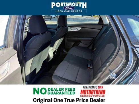 Used 2024 Kia Forte LXS w/ LXS Technology Package image 5