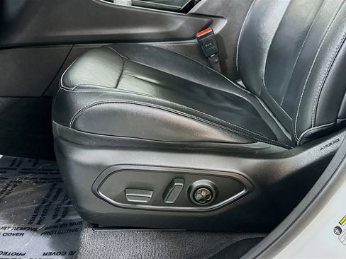 Used 2021 Jeep Grand Cherokee L Limited image 20