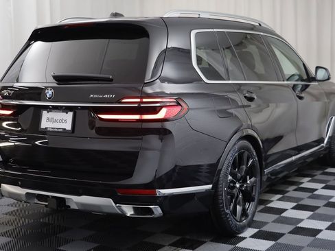 New 2026 BMW X7 xDrive40i w/ Executive Package image 19