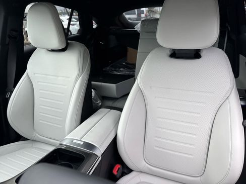 New 2026 Mercedes-Benz GLC 300 4MATIC image 13