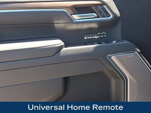 Used 2026 Chevrolet Silverado 1500 High Country w/ High Country Premium Package AWD/4WD image 23