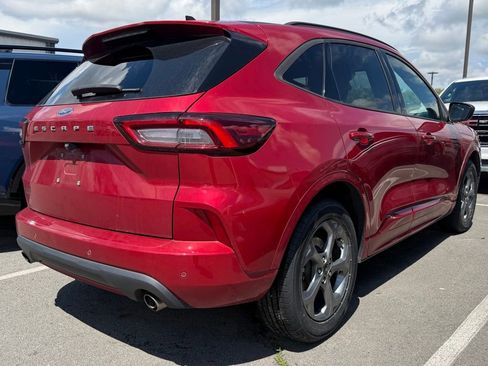 Used 2024 Ford Escape ST-Line w/ Tech Pack #1 FWD image 6