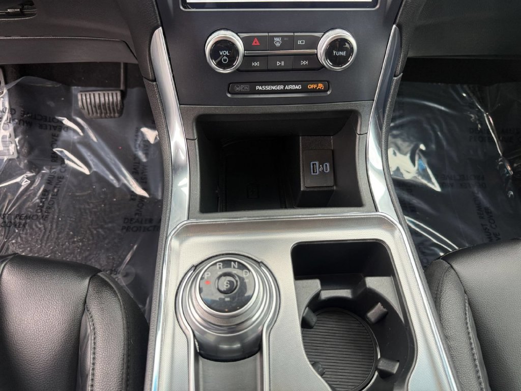 Used 2023 Ford Edge Titanium AWD/4WD image 22