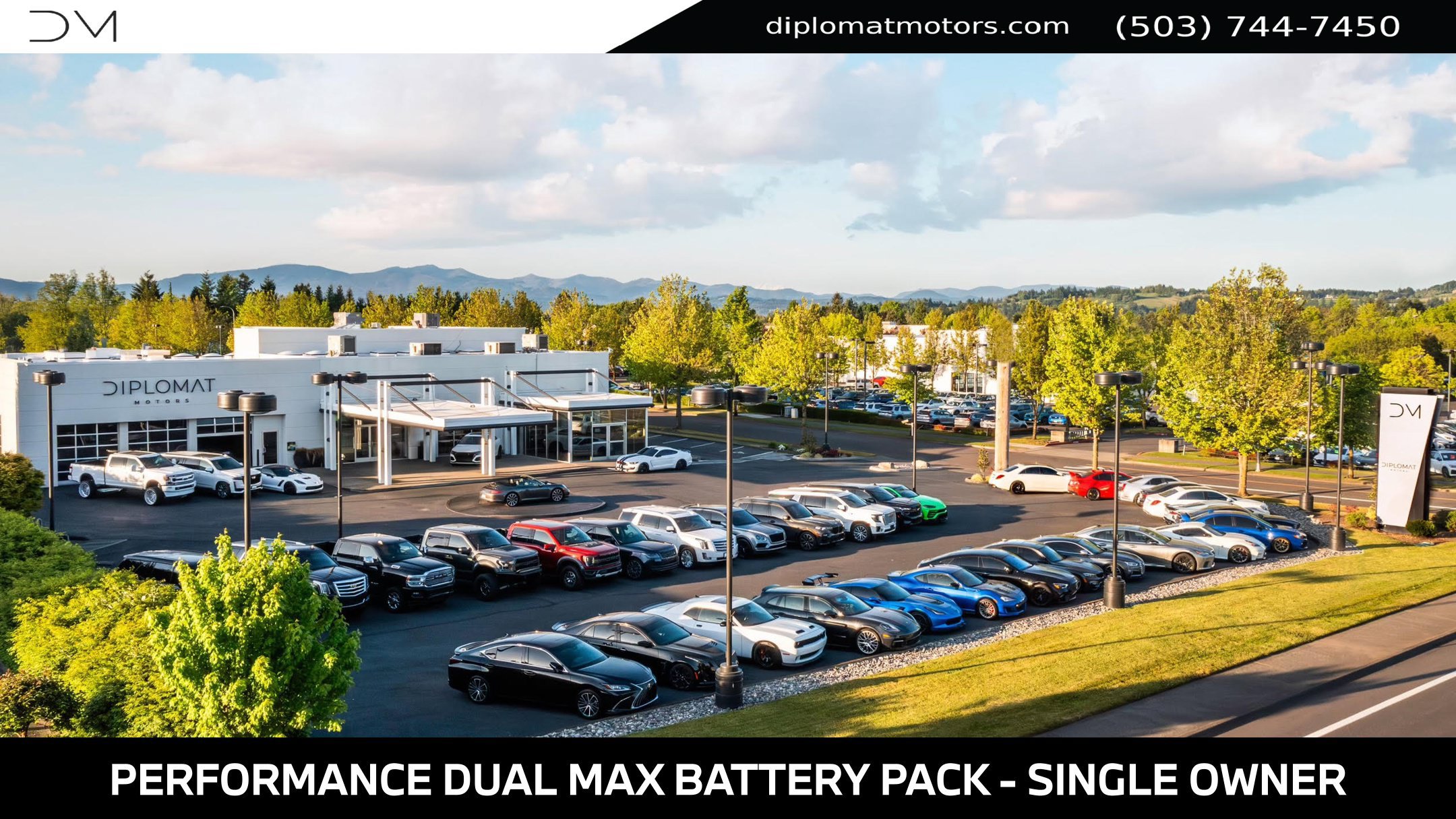 Used 2025 Rivian R1S Adventure Dual AWD/4WD image 2