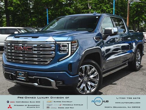 Used 2024 GMC Sierra 1500 Denali AWD/4WD image 1