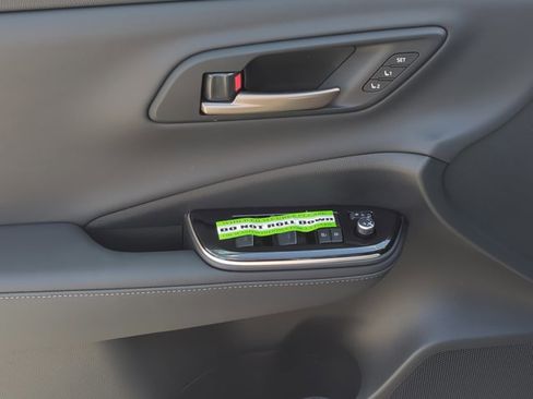 New 2026 Toyota Crown Signia image 15