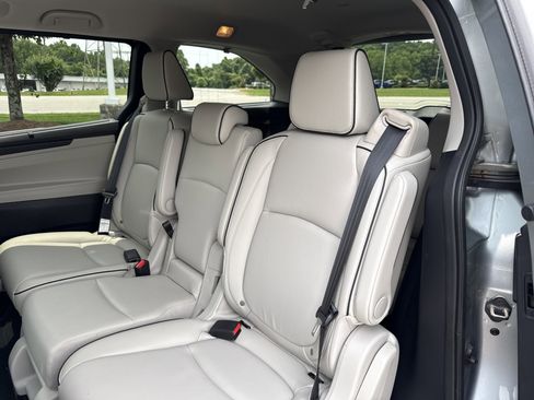 Used 2025 Honda Odyssey Touring image 33