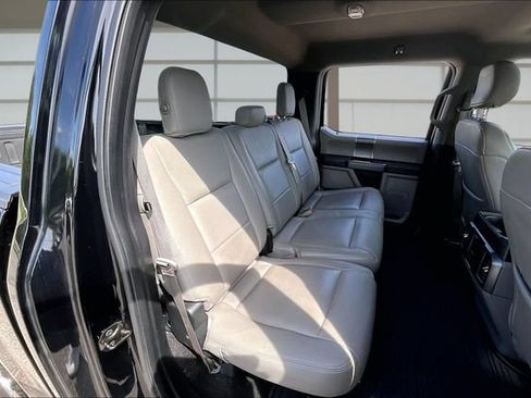 Used 2018 Ford F150 XLT w/ Equipment Group 301A Mid AWD/4WD image 27