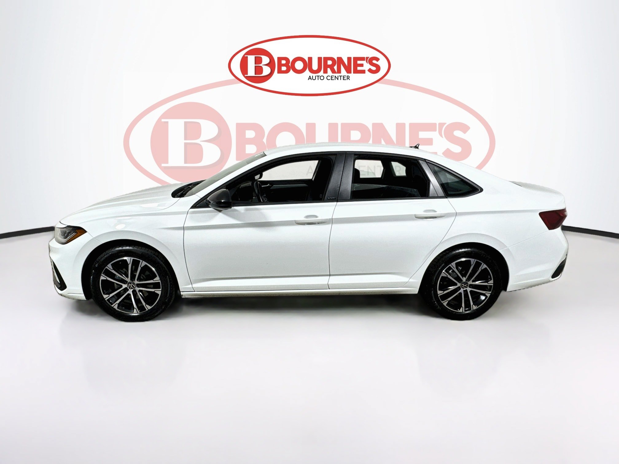 Used 2025 Volkswagen Jetta Sport FWD image 7