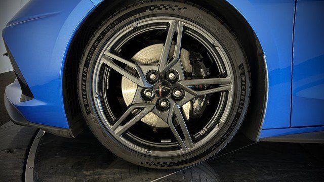 Used 2024 Chevrolet Corvette Stingray Premium Cpe w/ Z51 Performance Package RWD image 26