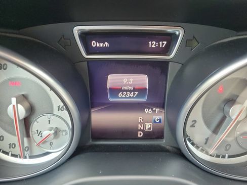 Used 2017 Mercedes-Benz GLA 250 image 24