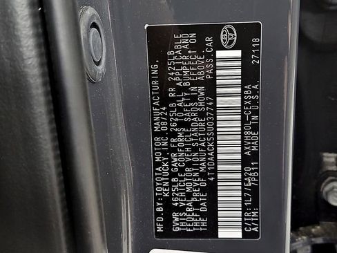 Used 2025 Toyota Camry SE FWD image 28